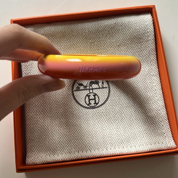 Hermes Bangle - Picture 2 of 3